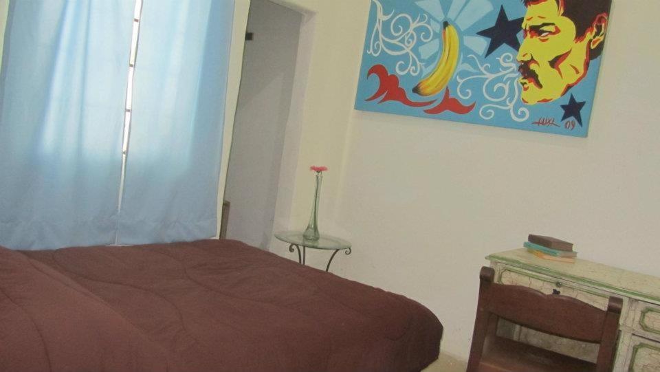 غوادالاجارا Mezcalito Blue Hostel الغرفة الصورة